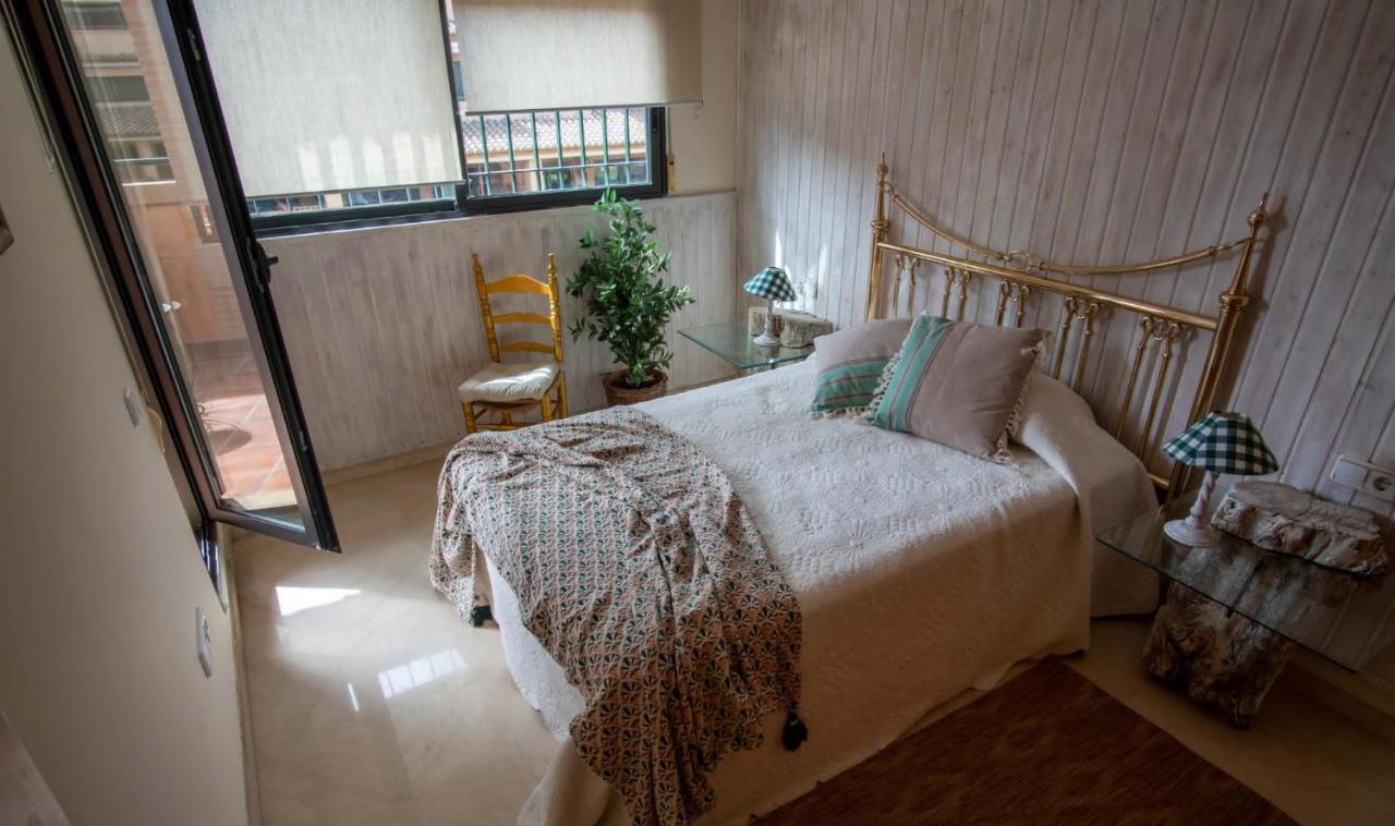Casa Mundovalencia Villa ภายนอก รูปภาพ